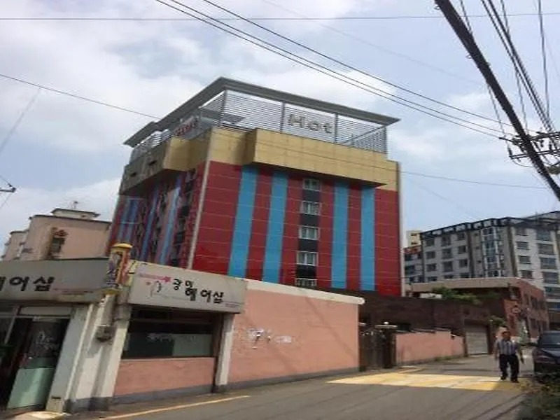 Busan Hot Motel