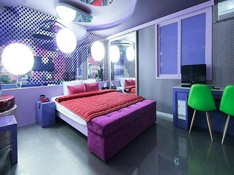 Busan Hot Motel